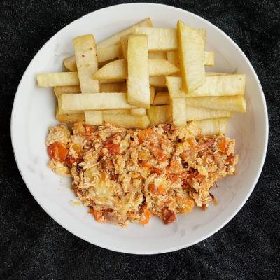 FRIED YAM AND EGG SAUCE